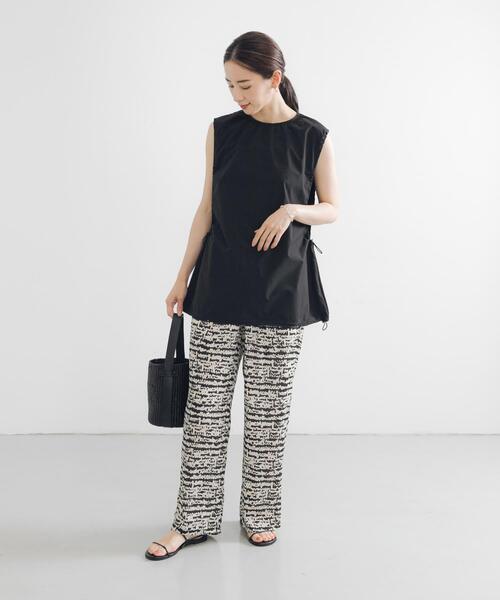 URBAN RESEARCH（アーバンリサーチ）の「『2サイズ展開』『UVカット』Swim URBAN RESEARCH　スイムドロストノースリーブ（水着・レディース・ブラウン/ブラック・SMALL/MEDIUM）」の16枚目の写真