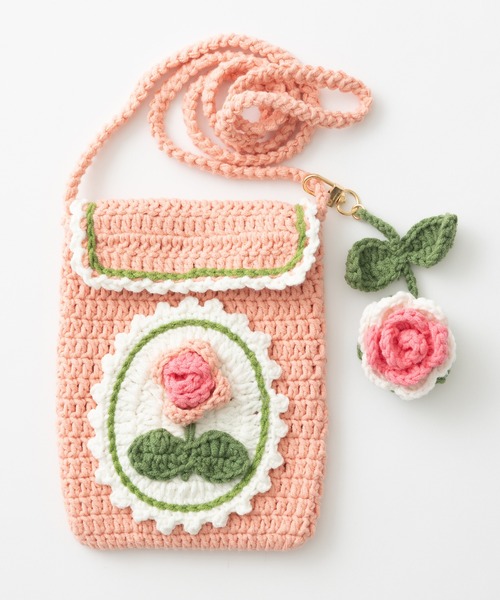 emonique(エモニーク)の「ハンドメイド 手編み かぎ編み ニットサコッシュバッグ(ショルダーバッグ・レディース・ローズ/ネイビー/パープル/ベージュ/ピンク/グリーン/イエロー・FREE)」の7枚目の写真