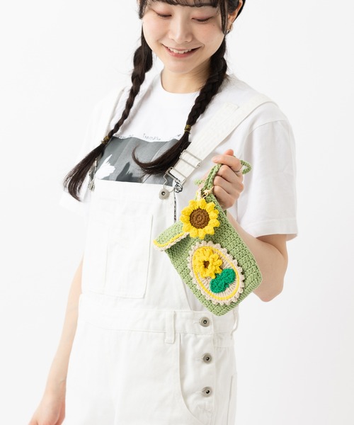 emonique(エモニーク)の「ハンドメイド 手編み かぎ編み ニットサコッシュバッグ(ショルダーバッグ・レディース・ローズ/ネイビー/パープル/ベージュ/ピンク/グリーン/イエロー・FREE)」の20枚目の写真