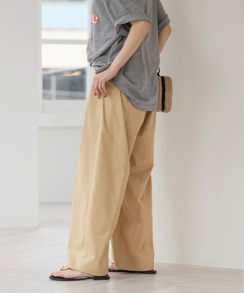 JOURNAL STANDARD relume(ジャーナルスタンダード レリューム)の「接触冷感 / 防しわ / ウォッシャブルブロードカーブイージーパンツ(その他パンツ・レディース・ベージュ/チャコールグレー・36/38)」の16枚目の写真