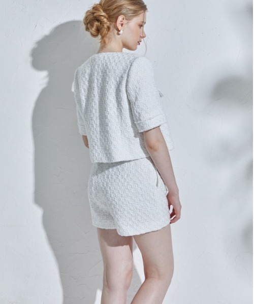 ERADIE(エラディエ)の「Summer tweed short jacket サマーツイードショートジャケット(ノーカラージャケット・レディース・イエロー系/ホワイト・FREE)」の7枚目の写真