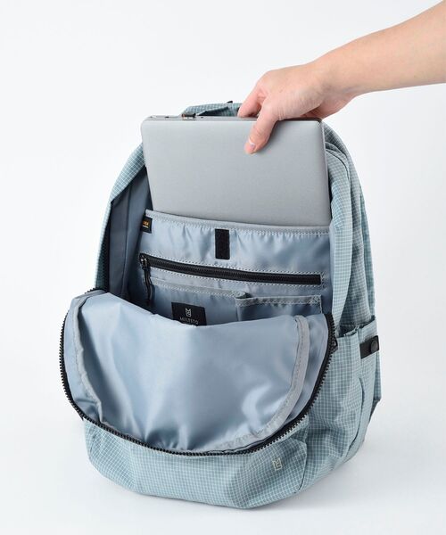 TRAVEL SHOP MILESTO(トラベルショップミレスト)の「TROT SPECTRA バックパック M(バックパック/リュック・レディース・グレー系その他/ブラック/その他・フリ-)」の5枚目の写真