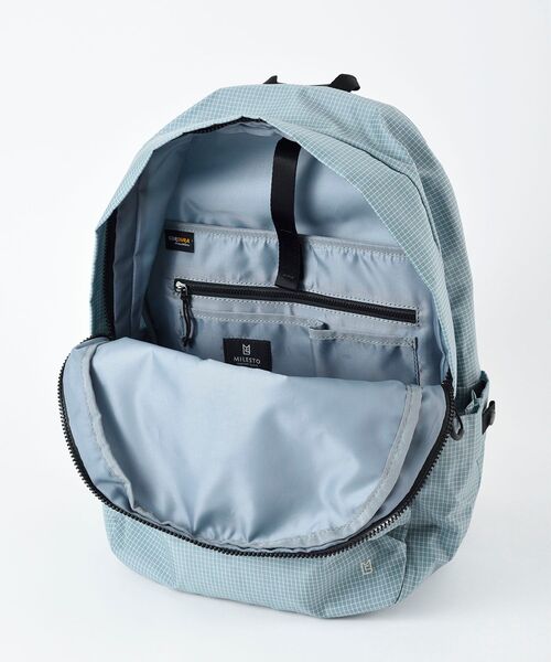 TRAVEL SHOP MILESTO(トラベルショップミレスト)の「TROT SPECTRA バックパック M(バックパック/リュック・レディース・グレー系その他/ブラック/その他・フリ-)」の7枚目の写真