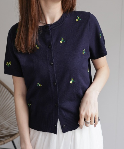 sakishimatokyo（サキシマトーキョー）の「フラワー刺しゅう ハーフスリーブカーディガン/花柄（カーディガン/ボレロ・レディース・グレー/グレイッシュベージュ/アイボリー/ネイビー・FREE）」の15枚目の写真