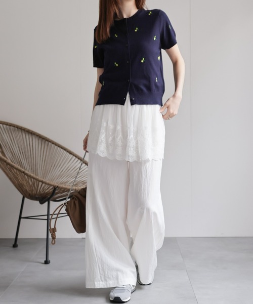 sakishimatokyo（サキシマトーキョー）の「フラワー刺しゅう ハーフスリーブカーディガン/花柄（カーディガン/ボレロ・レディース・グレー/グレイッシュベージュ/アイボリー/ネイビー・FREE）」の9枚目の写真