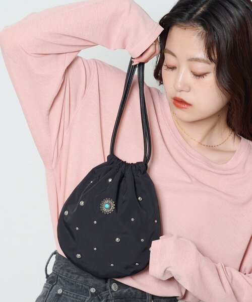 CIAOPANIC TYPY（チャオパニックティピー）の「スタッズ付き巾着BAG（ハンドバッグ・レディース・オレンジ/ブラック/カーキ・ONE SIZE）」の13枚目の写真