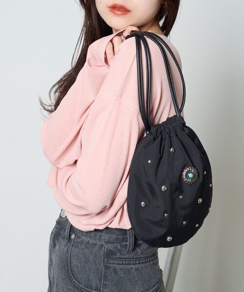 CIAOPANIC TYPY（チャオパニックティピー）の「スタッズ付き巾着BAG（ハンドバッグ・レディース・オレンジ/ブラック/カーキ・ONE SIZE）」の15枚目の写真