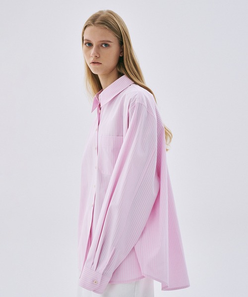 Mardi Mercredi(マルディメクルディ)の「COTTON OVERSIZED SHIRT STRIPE / コットン オーバーサイズ シャツ ストライプ(シャツ/ブラウス・レディース・ライトブルー/ピンク・FREE)」の14枚目の写真