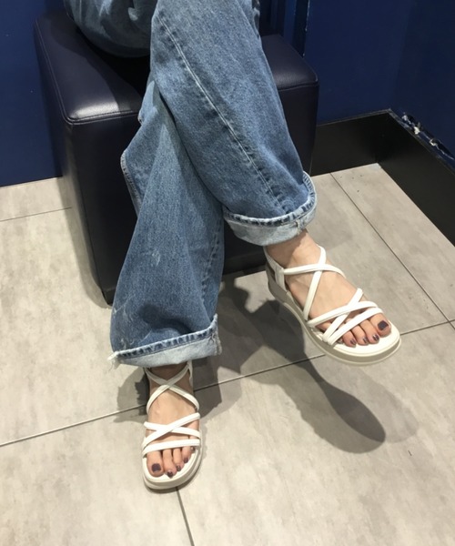 細いベルトが夏らしくエレガント ケリー\tHermes\tJune サンダル heal me ヒールミー レディース ストリングウェッジサンダル