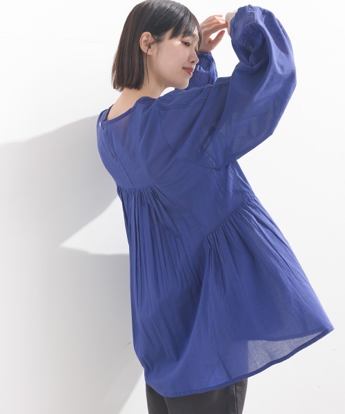 OMNES（オムネス）の「コットンボイルレース切り替えプルオーバーブラウス（シャツ/ブラウス・レディース・ベージュ/ホワイト/ブルー/ブラック・FREE）」の17枚目の写真