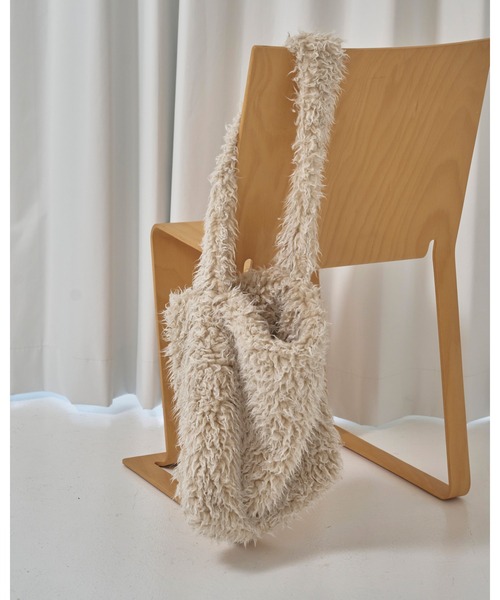 Volume Fur Shoulderbag（ショルダーバッグ）｜TODAYFUL（トゥデイフル