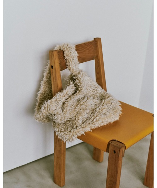 TODAYFUL（トゥデイフル）の「Volume Fur Shoulderbag（ショルダーバッグ・レディース・ナチュラル・FREE）」の17枚目の写真