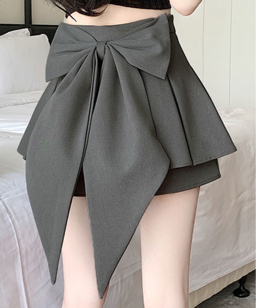 kirakiraShop(キラキラショップ)の「バック リボン プリーツ スカート パンツ(スカート・レディース・グレー/ブラック・M/L/S)」の2枚目の写真