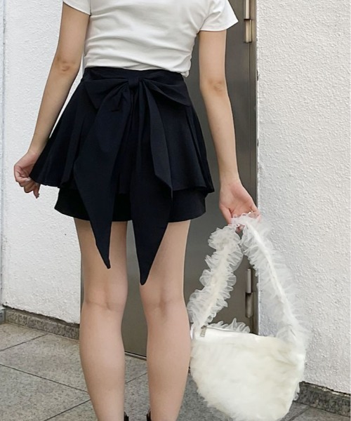 kirakiraShop(キラキラショップ)の「バック リボン プリーツ スカート パンツ(スカート・レディース・グレー/ブラック・M/L/S)」の6枚目の写真