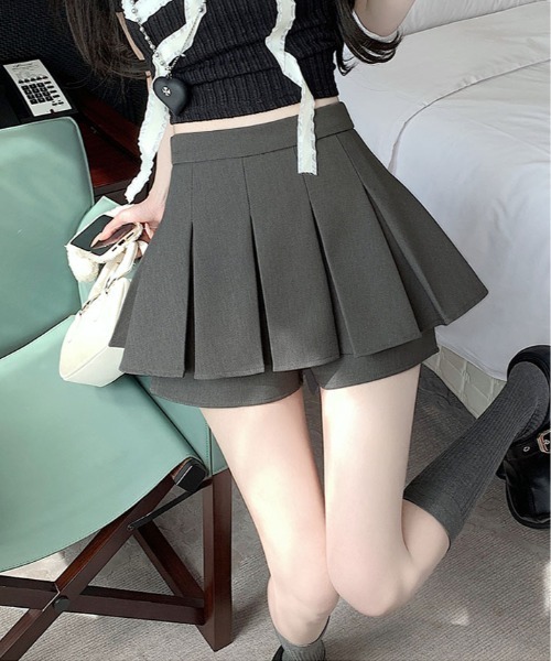 kirakiraShop(キラキラショップ)の「バック リボン プリーツ スカート パンツ(スカート・レディース・グレー/ブラック・M/L/S)」の8枚目の写真