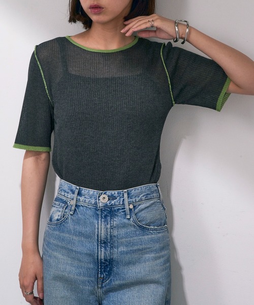 MAISON BREEZE reveur(メゾンブリーズレヴール)の「【MAISON BREEZE reveur】配色クルーネックトップス DTK(Tシャツ/カットソー・レディース・ブラウン/アイボリー/グレー/チャコールグレー・FREE)」の3枚目の写真