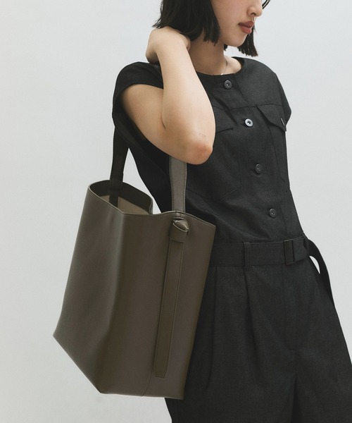 ADAM ET ROPE'（アダムエロペ）の「ムスビ3WAYワンショルダーバッグ（ショルダーバッグ・レディース・ブラック/カーキ/ワイン・FREE）」の7枚目の写真