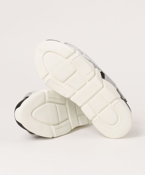 Scrap Book（スクラップブック）の「【MAISON MAVERICK PRESENTS】Maverick Logo Dad sandals Sneaker（サンダル・レディース・シルバー・L/M）」の3枚目の写真