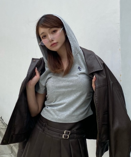 RAY CASSIN（レイカズン）の「フードスキッパーTシャツ（Tシャツ/カットソー・レディース・ネイビー/グレー/レッド/ホワイト系その他・FREE）」の3枚目の写真