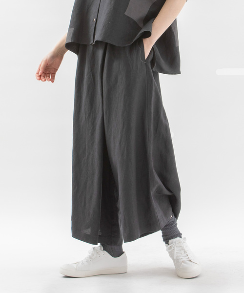 nop de nod(ノップドゥノッド)の「Cornetラップ風キュロットパンツ(その他パンツ・レディース・ブラック/ネイビー・M)」の9枚目の写真