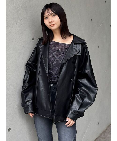 MURUA（ムルーア）の「スタンドネックフェイクレザージャケット（ブルゾン・レディース・ブラウン/ブラック/ボルドー・FREE）」の16枚目の写真