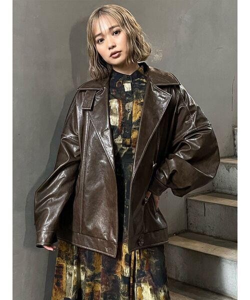 MURUA（ムルーア）の「スタンドネックフェイクレザージャケット（ブルゾン・レディース・ブラウン/ブラック/ボルドー・FREE）」の20枚目の写真