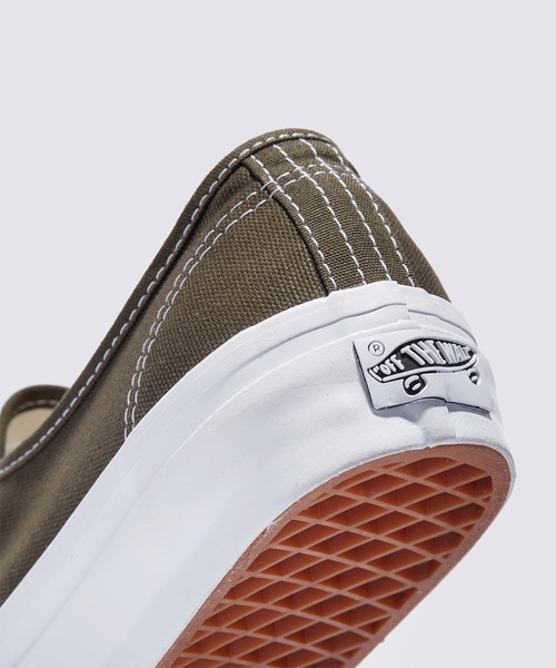 VANS（バンズ）の「VANS PREMIUM オーセンティック（スニーカー・メンズ・ベージュ/オリーブ・11/6/8/10/9/8.5/9.5/10.5/11.5/6.5/5/7/7.5/5.5/4.5/12/4）」の10枚目の写真