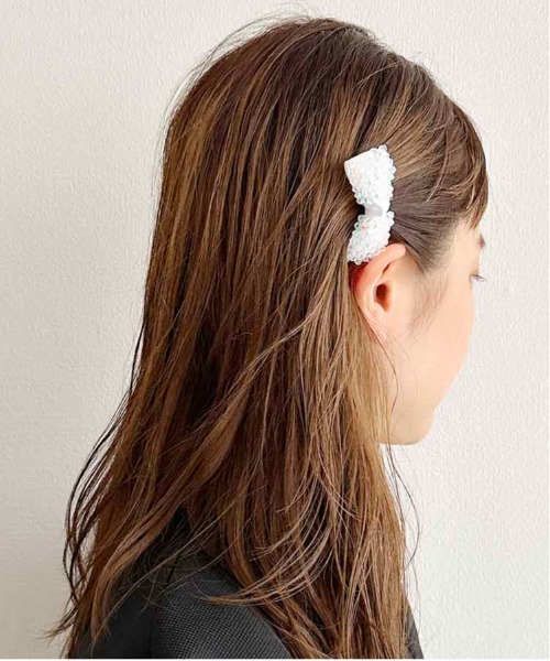 PICCIN(ピッチン)の「キラキラリボンヘアークリップ(バレッタ/ヘアクリップ・レディース・オフホワイト/ブラック/ネイビー・FREE)」の11枚目の写真