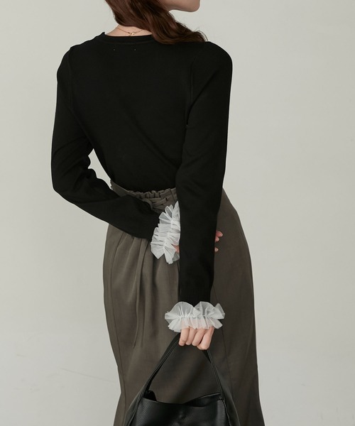 Cherir Mignon(シェリルミニョン)の「【Cherir Mignon】袖チュールフリルニットプルオーバー(ニット/セーター・レディース・ブラック/アイボリー・FREE)」の17枚目の写真