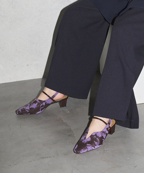 GRISE（グリーズ）の「《追加》GRISE4cmナロースクエアウェーブスリングバック（パンプス・レディース・ボルドー/アイボリー/ブラック/ブラウン・25cm/24.5cm/24cm/23.5cm/23cm/22.5cm/22cm）」の6枚目の写真