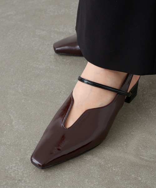 GRISE（グリーズ）の「《追加》GRISE4cmナロースクエアウェーブスリングバック（パンプス・レディース・ボルドー/アイボリー/ブラック/ブラウン・25cm/24.5cm/24cm/23.5cm/23cm/22.5cm/22cm）」の10枚目の写真