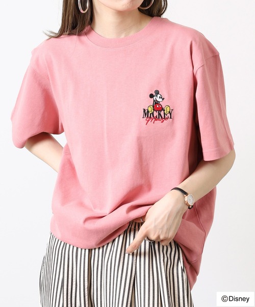 Disney(ディズニー)の「ATELANE ANTIBAL Disney ミッキーマウス ワンポイント刺繍ベーシックサイズTEE(Tシャツ/カットソー・メンズ・ピンク/ベージュ/ネイビー/ホワイト系1/ホワイト系2/ホワイト系3/グレー/ブラック・L/M/XL)」の16枚目の写真