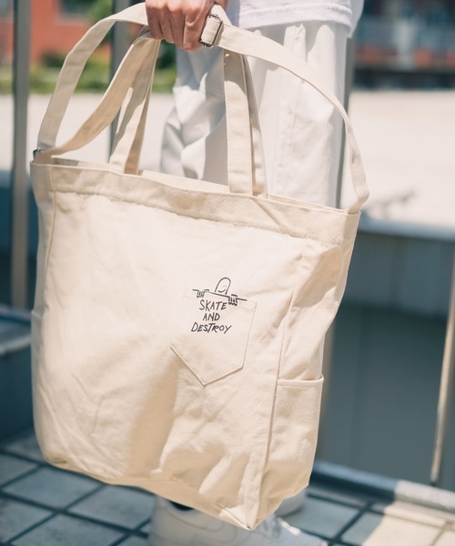 THRASHER(スラッシャー)の「【THRASHER/スラッシャー】Tote Shoulder L 2WAY ショルダーバッグ トートバッグ キャンバス 大容量(ショルダーバッグ・メンズ・オフホワイト・FREE)」の4枚目の写真