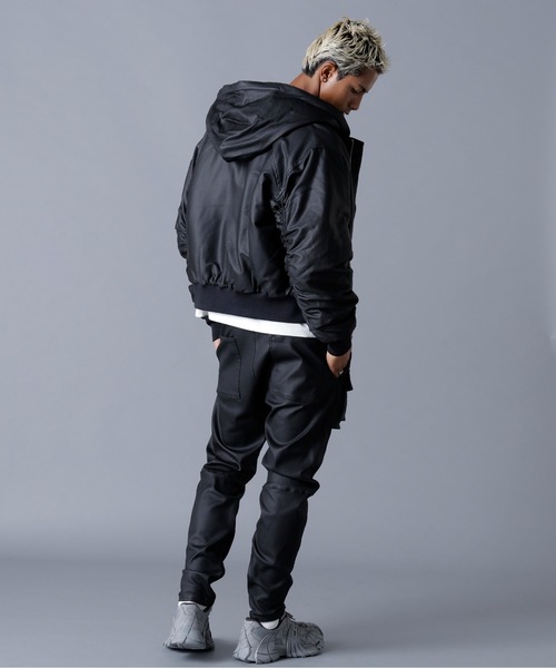 DANKE SCHON(ダンケシェーン)の「DankeSchon/ダンケシェーン/COATING HOOD MA-1(MA-1・メンズ・ブラック・S/M/L)」の15枚目の写真