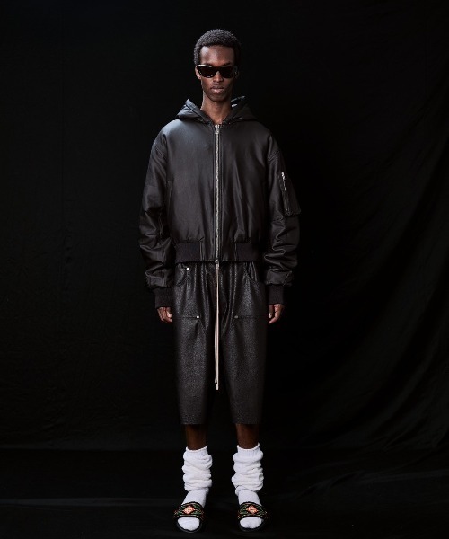 DANKE SCHON(ダンケシェーン)の「DankeSchon/ダンケシェーン/COATING HOOD MA-1(MA-1・メンズ・ブラック・S/M/L)」の18枚目の写真