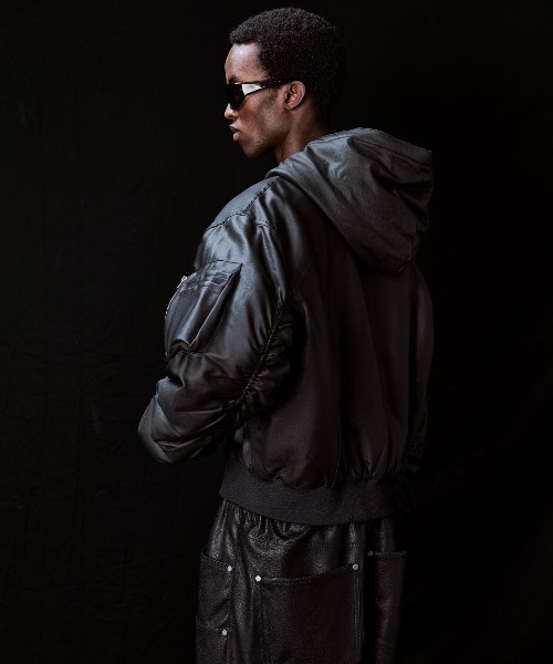 DANKE SCHON(ダンケシェーン)の「DankeSchon/ダンケシェーン/COATING HOOD MA-1(MA-1・メンズ・ブラック・S/M/L)」の19枚目の写真