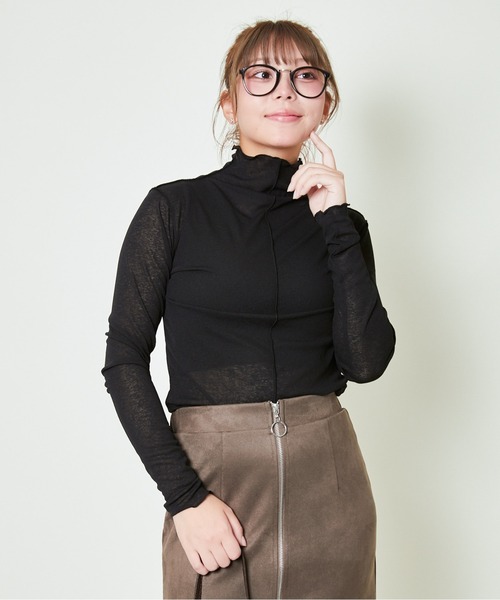 GORGE(ゴージ)の「《透け感×メロウフリル》レイヤード主役トップス/華奢見えハイネック(Tシャツ/カットソー・レディース・アイボリー/ブラック/ブラウン/ボルドー・F)」の1枚目の写真