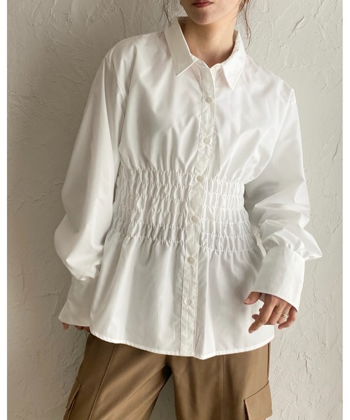 She's Closet(シーズクローゼット)の「ビスチェ風長袖ブロードシャーリングシャツブラウス(シャツ/ブラウス・レディース・ホワイト/ブルー/ブラック/ピンク・FREE)」の6枚目の写真
