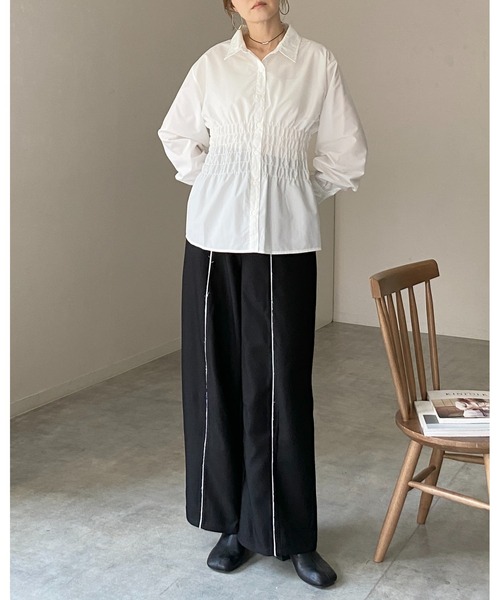 She's Closet(シーズクローゼット)の「ビスチェ風長袖ブロードシャーリングシャツブラウス(シャツ/ブラウス・レディース・ホワイト/ブルー/ブラック/ピンク・FREE)」の9枚目の写真