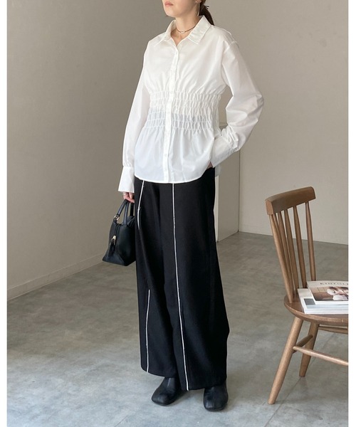 She's Closet(シーズクローゼット)の「ビスチェ風長袖ブロードシャーリングシャツブラウス(シャツ/ブラウス・レディース・ホワイト/ブルー/ブラック/ピンク・FREE)」の10枚目の写真
