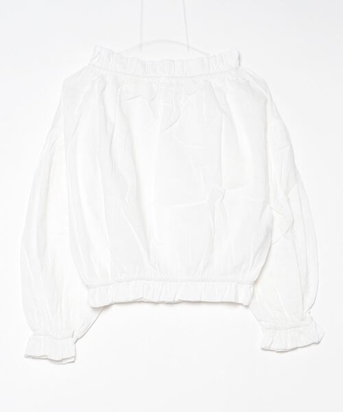 FREE STYLISTS（フリー スタイリスト）の「YUGA_YGMC Off-the-shoulder volume sleeve blouse（シャツ/ブラウス・レディース・ベビーピンク/ホワイト/ネイビー・FREE）」の16枚目の写真