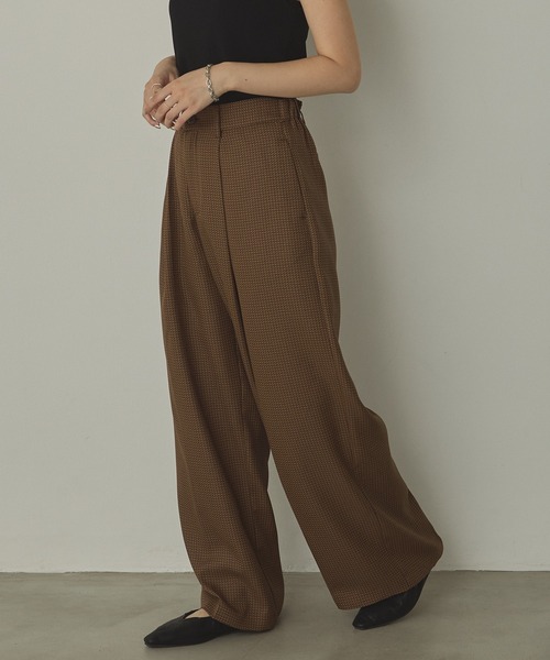 hunch（ハンチ）の「ウールライク チェック柄 ストレートパンツ（その他パンツ・レディース・カーキ系/グレー系その他/ブラウン系その他/ブラック系その他・FREE）」の15枚目の写真