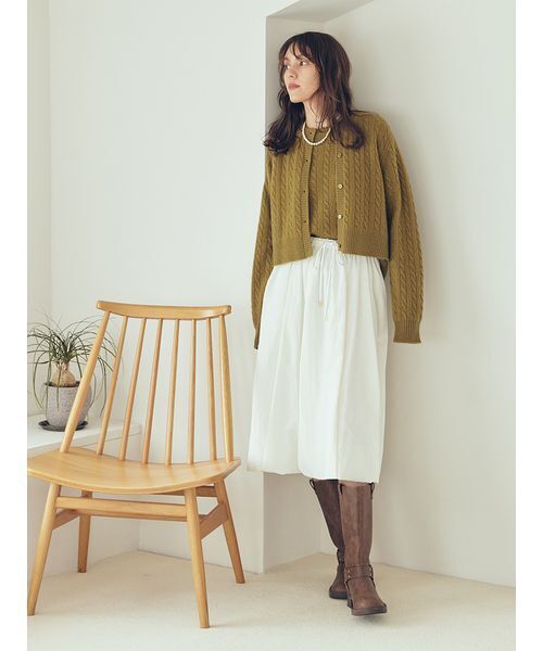 Mila Owen(ミラオーウェン)の「【セットアップ対応】カシミヤタッチケーブルニットプルオーバー(ニット/セーター・レディース・キャメル/マルチ/オリーブ・1/0)」の10枚目の写真