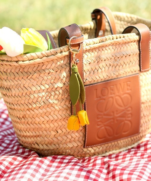 セール】PUレザーチューリップチャーム レザーチャーム フラワー 花