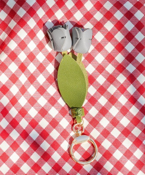 crossi（クロッシー）の「PUレザーチューリップチャーム レザーチャーム フラワー 花 flower（チャーム・レディース・グレー/イエロー/ローズ/ピンク/レッド/パープル・FREE）」の15枚目の写真