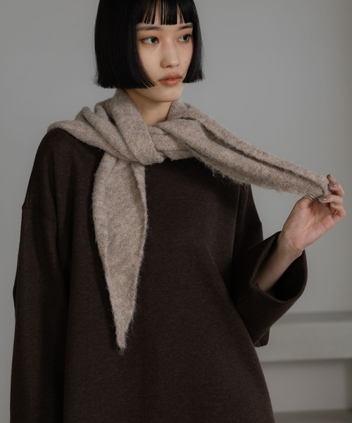 LOWRYS FARM(ローリーズファーム)の「キモウサンカクスカーフ 580780(ストール/ショール・レディース・ベージュ/ブラウン/グレー/レオパード・FREE)」の3枚目の写真
