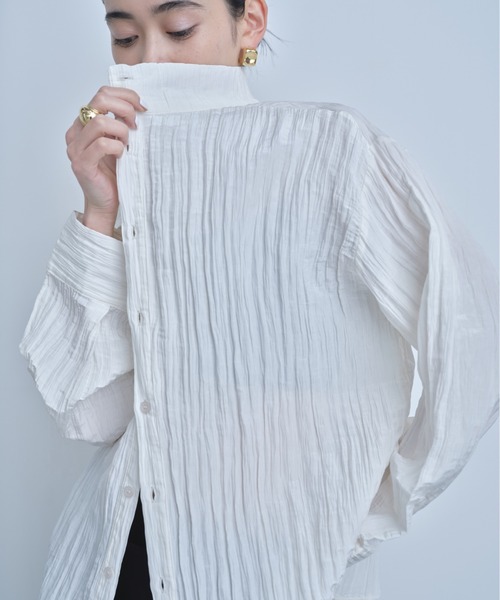 AIC.(エーアイシー)の「2WAYワッシャー加工シャツ/ハイネックトップス(シャツ/ブラウス・レディース・ブラック/オフホワイト/ブルー・FREE)」の8枚目の写真