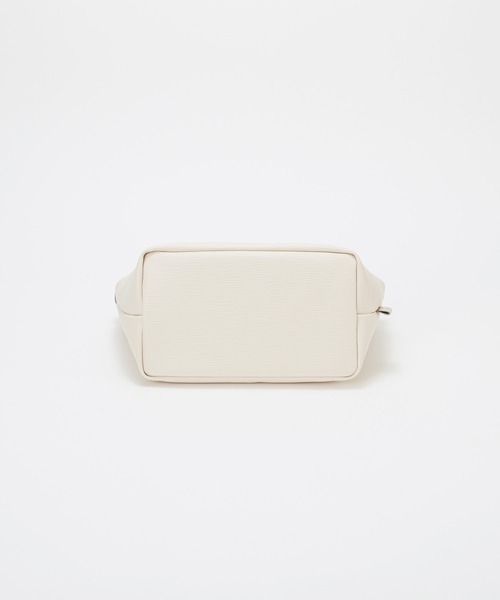 Breath TOPKAPI(ブレストプカピ)の「【Breath TOPKAPI】RIPPLE リプル レザーハンドル ミニ トートバッグ(トートバッグ・レディース・ブラック/アイボリー/グレイッシュベージュ・FREE)」の8枚目の写真