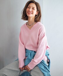 カシミヤブレンド Vネックニット