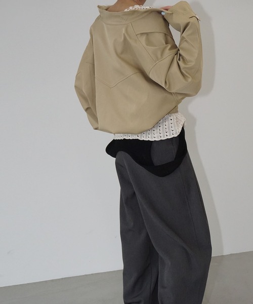 chuclla（チュクラ）の「スタンドネック ショートブルゾン chw25a072（ブルゾン・レディース・ベージュ・FREE）」の10枚目の写真